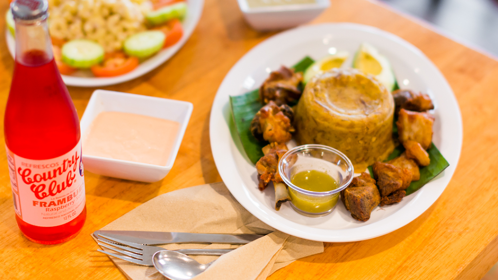 Merengue Cafe | restaurant | 654 W Iris Dr, Nashville, TN 37204, USA | 6159153642 OR +1 615-915-3642