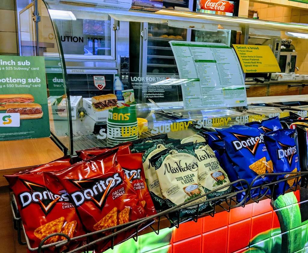 Subway Restaurants | restaurant | 396 Park St, Moraga, CA 94556, USA | 9253762959 OR +1 925-376-2959