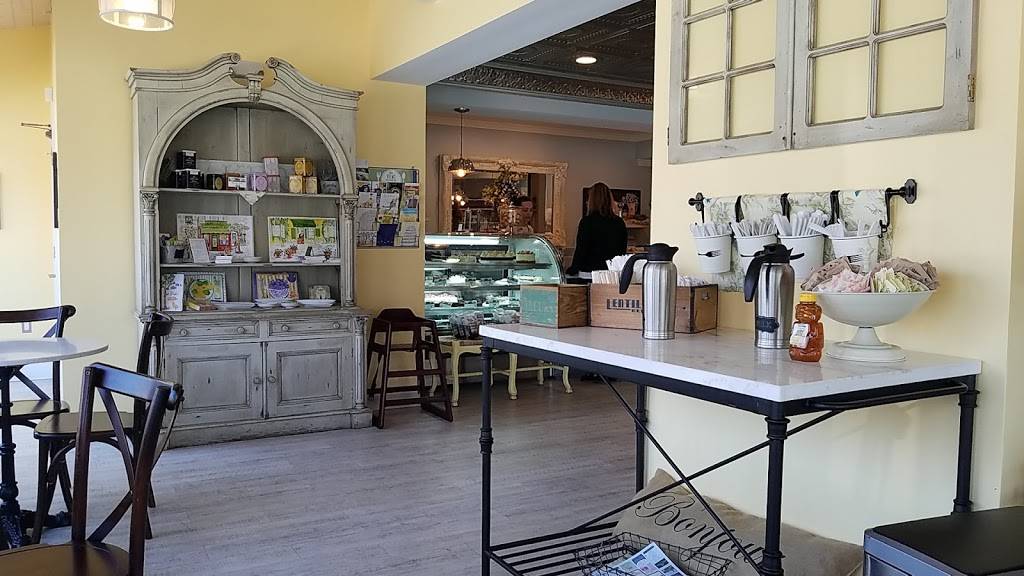 Savour Cafe & Bakery | bakery | 90 Main St, Centerbrook, CT 06409, USA | 8606624438 OR +1 860-662-4438