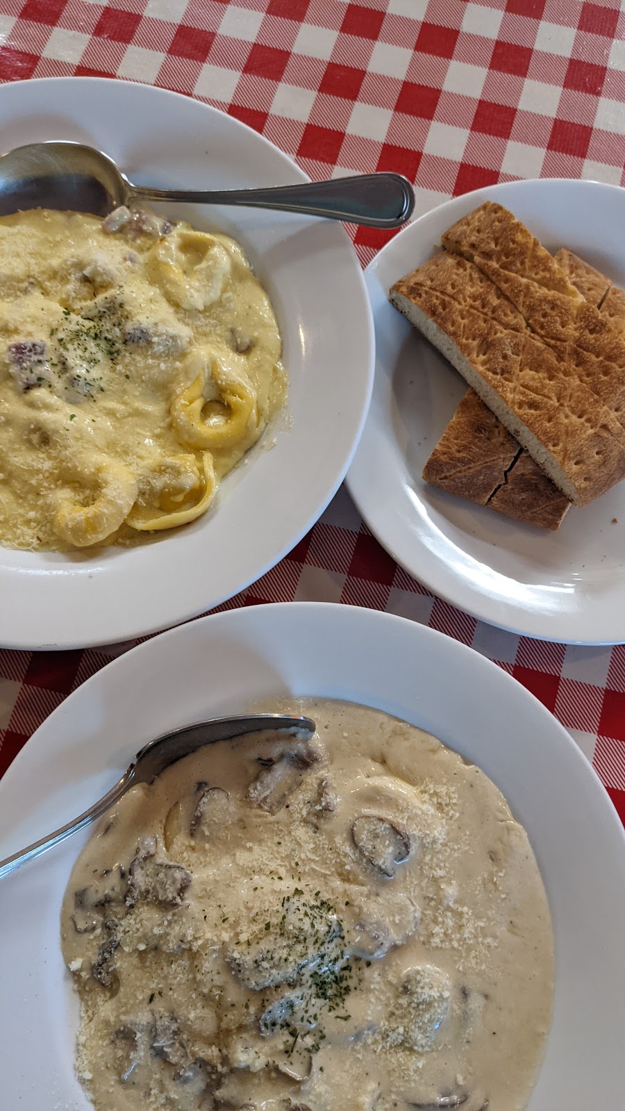 La Siciliana Restaurant & Pizzeria | restaurant | 1611 S Main St, Willits, CA 95490, USA | 7074595626 OR +1 707-459-5626