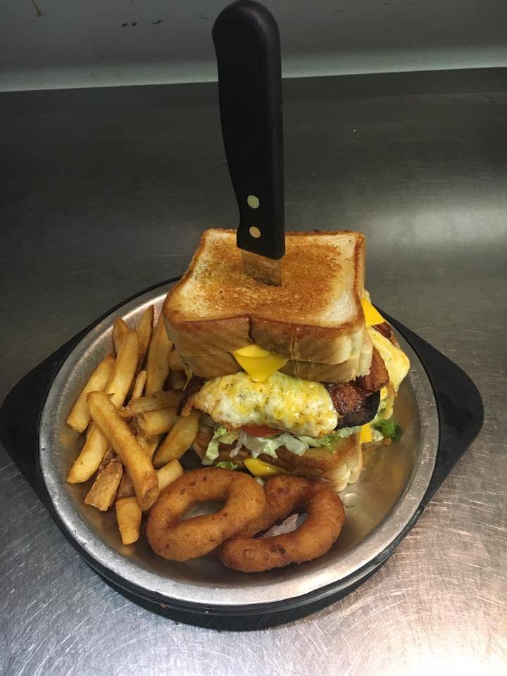 Harbor House Seafood and Steaks | restaurant | 2510 N Roan St, Johnson City, TN 37601, USA | 4232825122 OR +1 423-282-5122