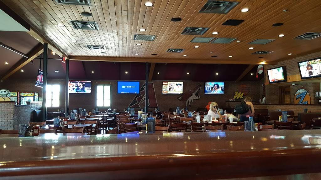 Zipps Sports Grill | restaurant | 4060 S Arizona Ave, Chandler, AZ 85248, USA | 4803981776 OR +1 480-398-1776