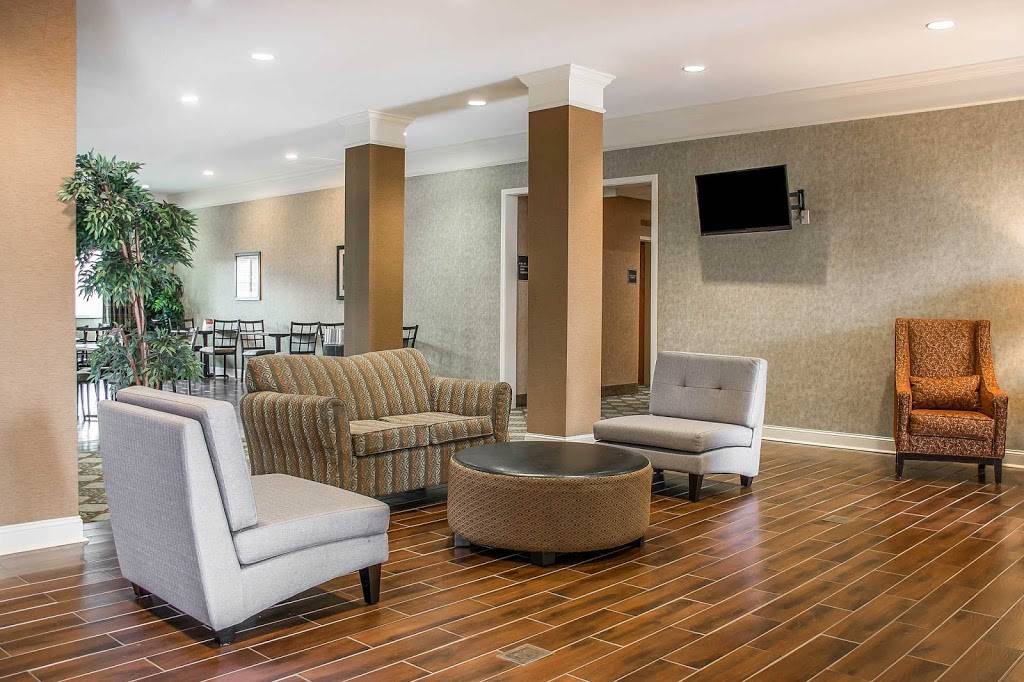 Comfort Inn Huntsville near University | restaurant | 4725 University Dr, Huntsville, AL 35816, USA | 2565622525 OR +1 256-562-2525