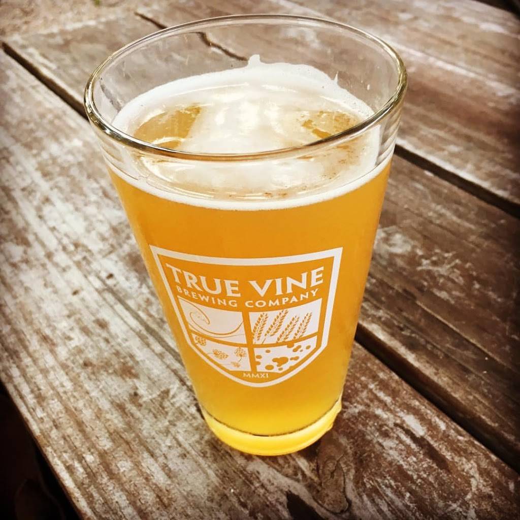 True Vine Brewing Company | restaurant | 2453 Earl Campbell Pkwy, Tyler, TX 75701, USA | 9036000124 OR +1 903-600-0124