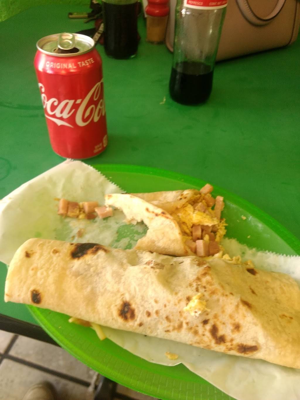 Burritos El Padrino | restaurant | 505 N Copia St, El Paso, TX 79903, USA | 9155645549 OR +1 915-564-5549