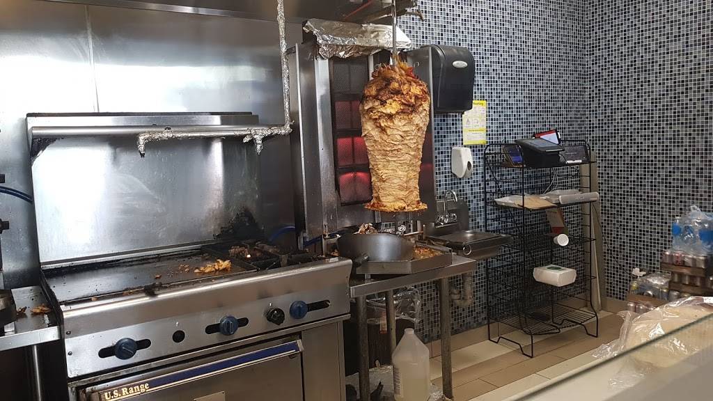 Liberty Shawarma | restaurant | 4K Spadina Ave, Toronto, ON M5V 3Z2, Canada | 6473400360 OR +1 647-340-0360