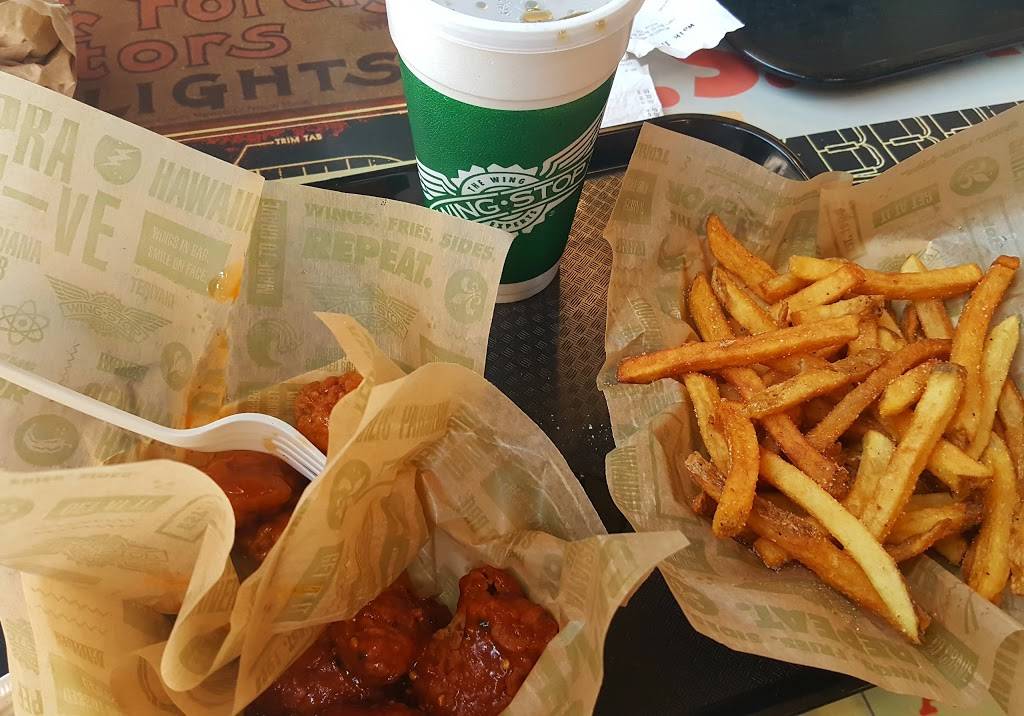 Wingstop | restaurant | 1941 N Rose Ave Ste 700, Oxnard, CA 93036, USA | 8059889400 OR +1 805-988-9400