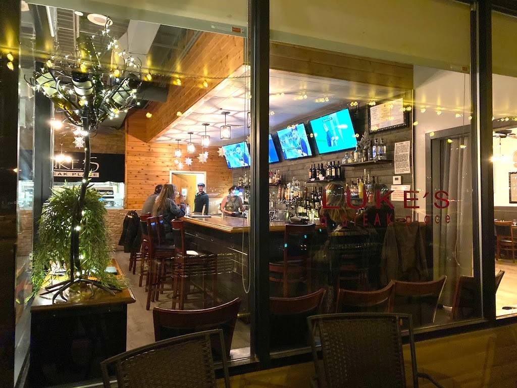 Lukes, A Steak Place | restaurant | 4990 Kipling St #1, Wheat Ridge, CO 80033, USA | 3034223300 OR +1 303-422-3300