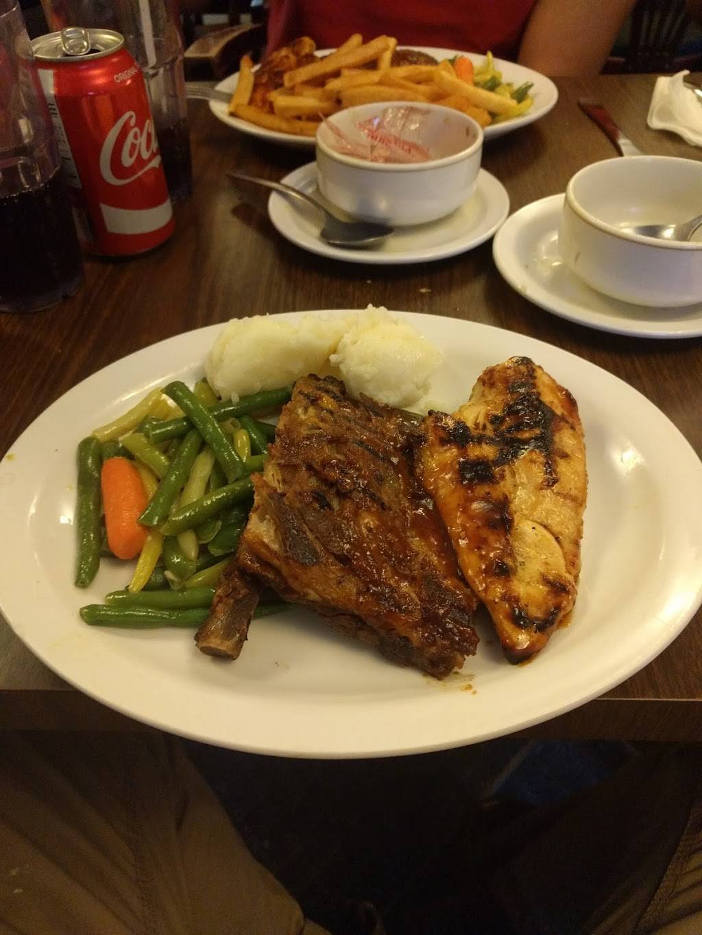 Town & Country Restaurant | restaurant | 683 Eramosa Rd, Guelph, ON N1E 5Z8, Canada | 5198235041 OR +1 519-823-5041