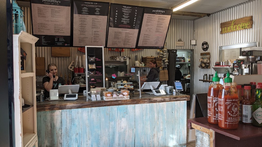 PersNIKKItys Cafe | cafe | 1650 E Deuce of Clubs, Show Low, AZ 85901, USA | 9282511965 OR +1 928-251-1965