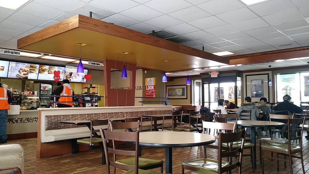 McDonalds | cafe | 7720 N University St, Peoria, IL 61614, USA | 3096920712 OR +1 309-692-0712