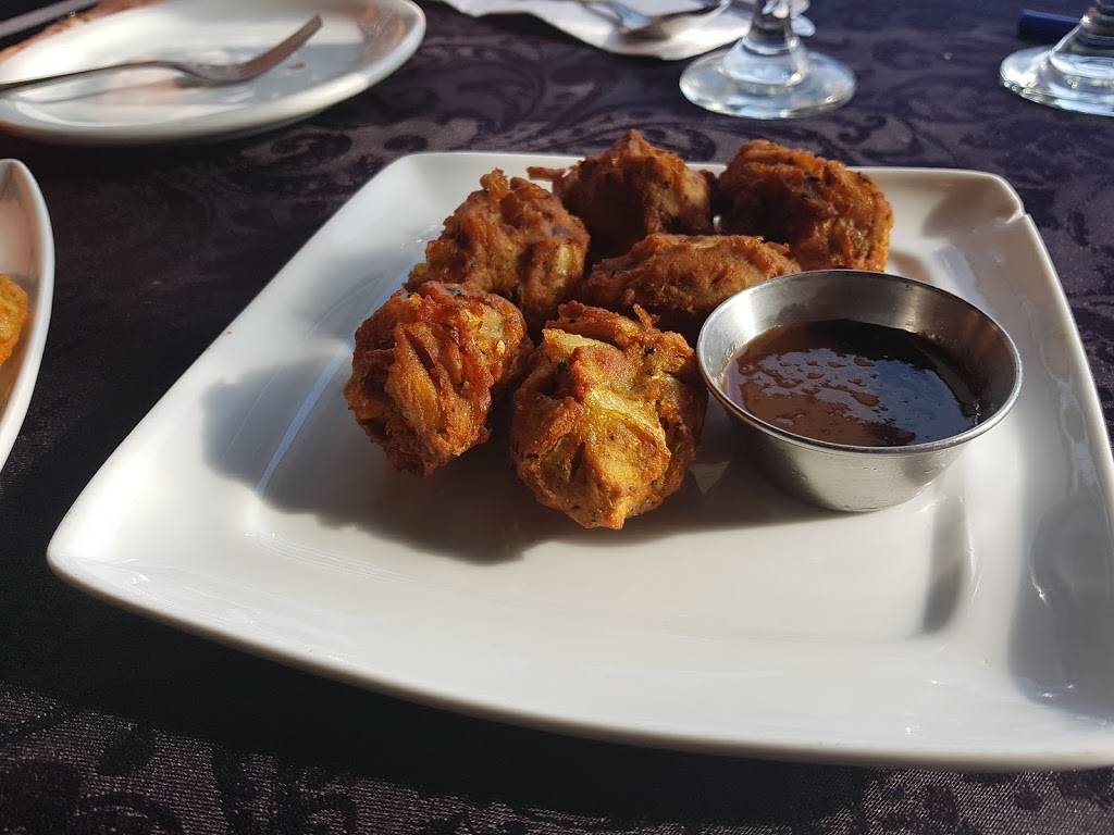 Restaurant Bollywood | restaurant | 5788 Grande Allée, Saint-Hubert, QC J3Y 2R6, Canada | 4502860488 OR +1 450-286-0488