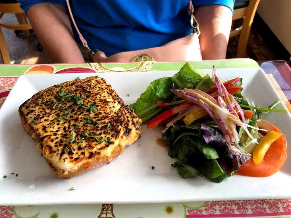 Côté France French Bistro | restaurant | 218 Tampa Ave W, Venice, FL 34285, USA | 9412207189 OR +1 941-220-7189