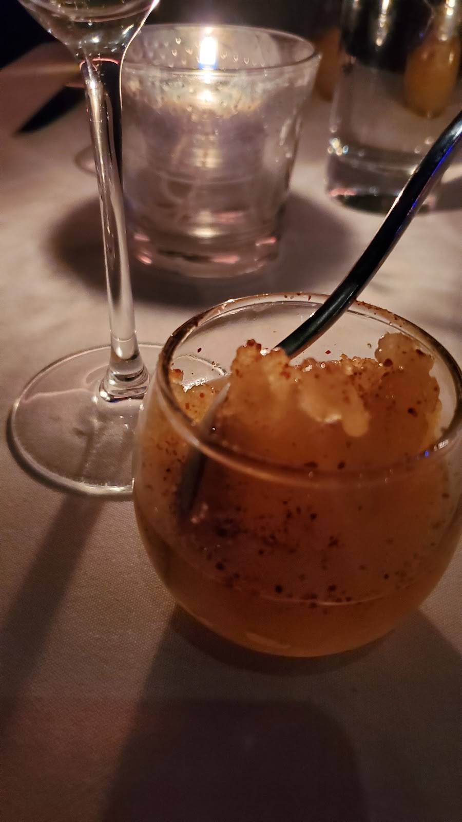 The Clover Club | restaurant | 2404 Cedar Springs Rd Suite 400, Dallas, TX 75201, USA | 9726855128 OR +1 972-685-5128