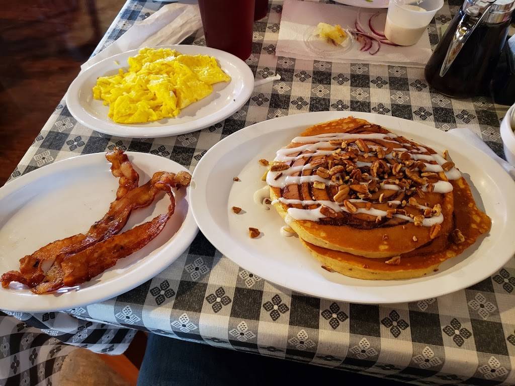 Big Toms Diner | restaurant | 1151 Havendale Blvd NW, Winter Haven, FL 33881, USA | 8638755557 OR +1 863-875-5557