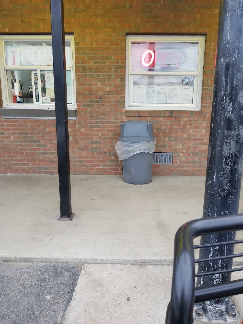 L & Js | restaurant | 16072 Main St, Laurelville, OH 43135, USA | 7403320800 OR +1 740-332-0800