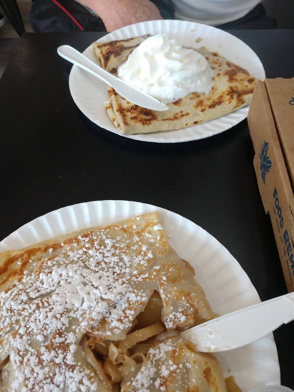 La Creperie | restaurant | 82 Fones Alley, Providence, RI 02906, USA | 4017515536 OR +1 401-751-5536