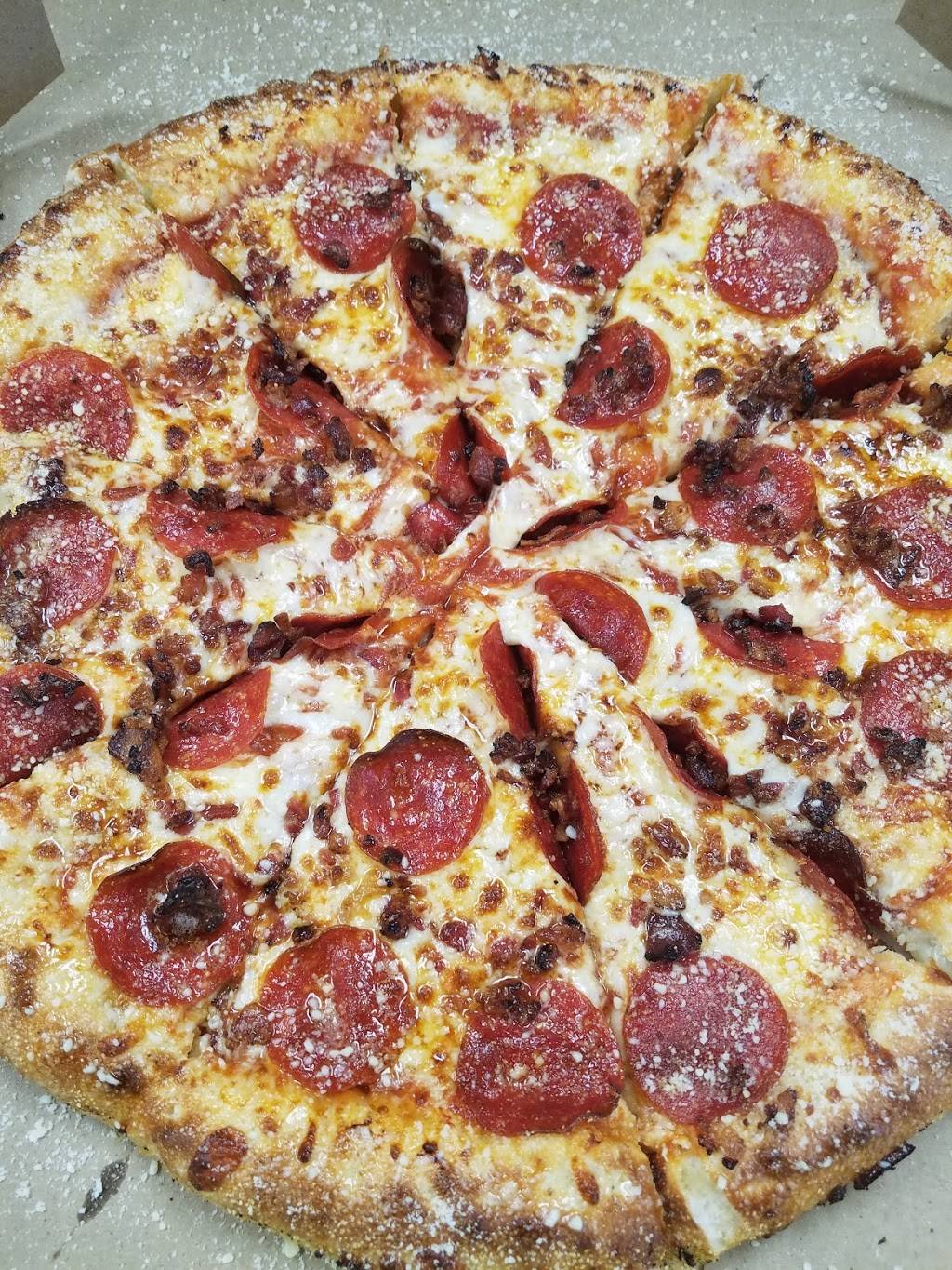 Hungry Howies Pizza | meal delivery | 9135 Highland Rd, White Lake, MI 48386, USA | 2486981940 OR +1 248-698-1940