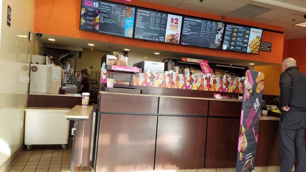 Dunkin | cafe | 7901 Stonewall Shops Square A-1, Gainesville, VA 20155, USA | 7032393913 OR +1 703-239-3913