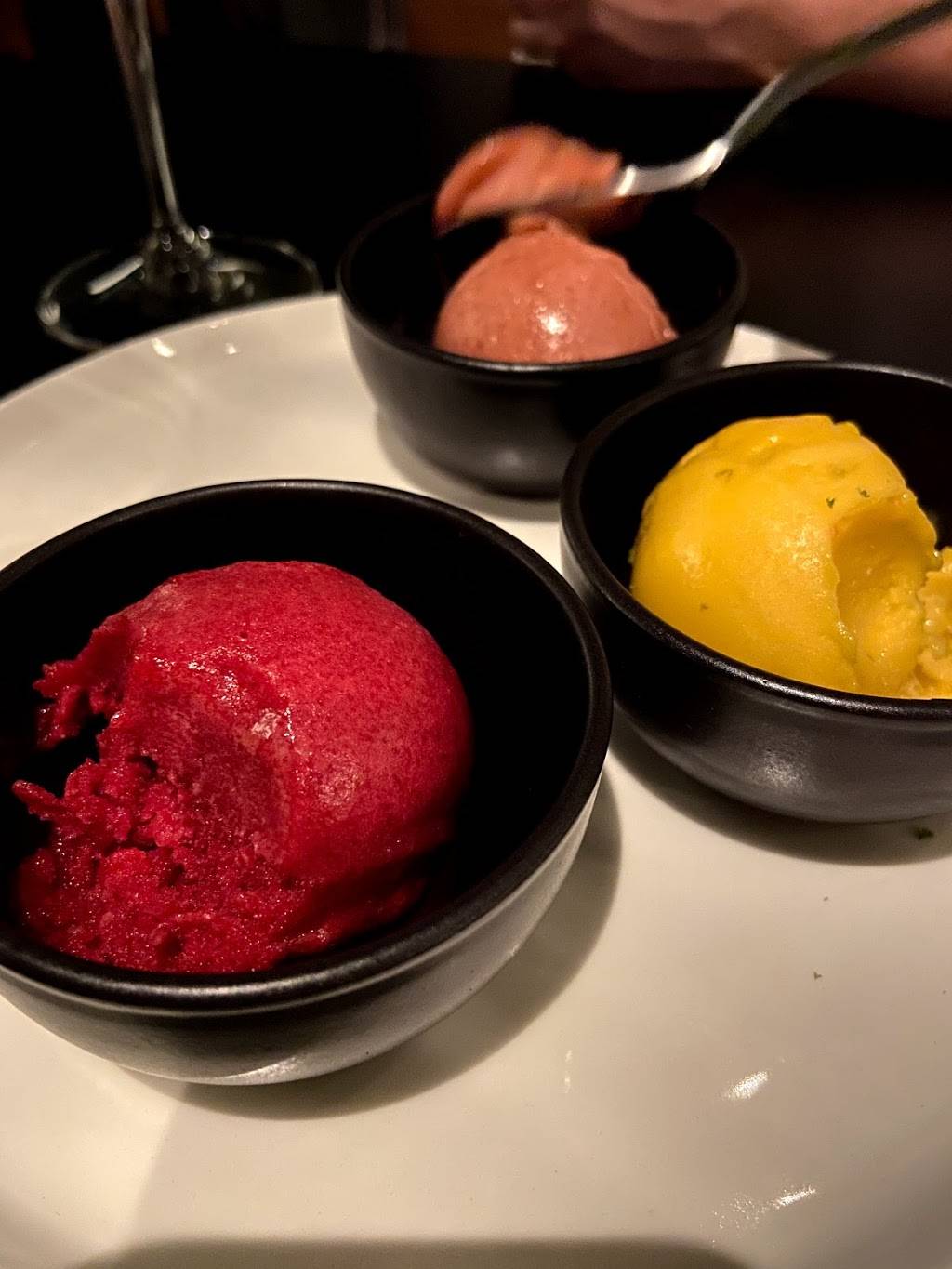 Mot Hai Ba | restaurant | 665 High Market St, Dallas, TX 75219, USA | 4692507293 OR +1 469-250-7293