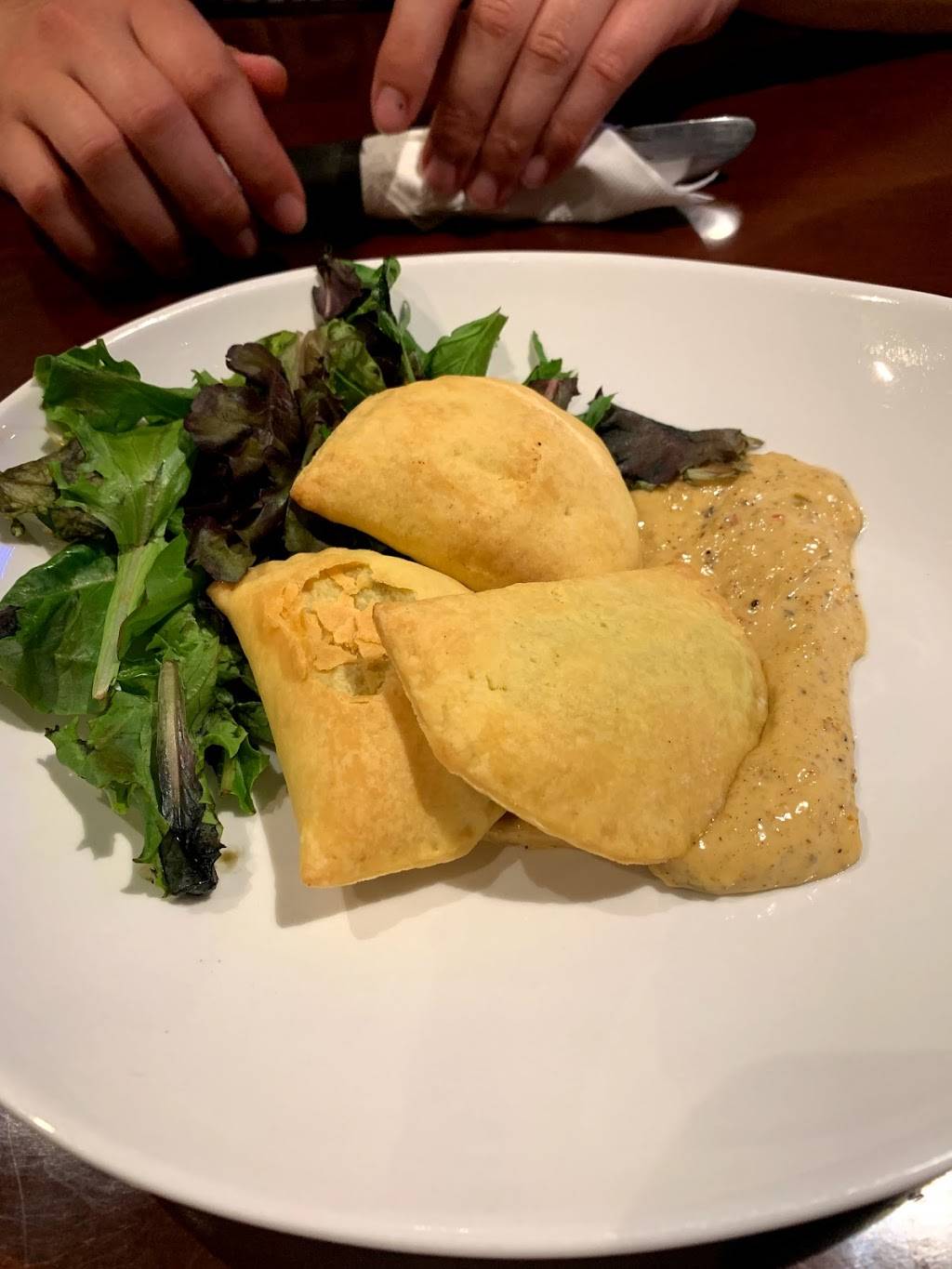 A Taste Of The Islands | restaurant | 16700 Bayview Ave, Newmarket, ON L3X 1W1, Canada | 9059670064 OR +1 905-967-0064