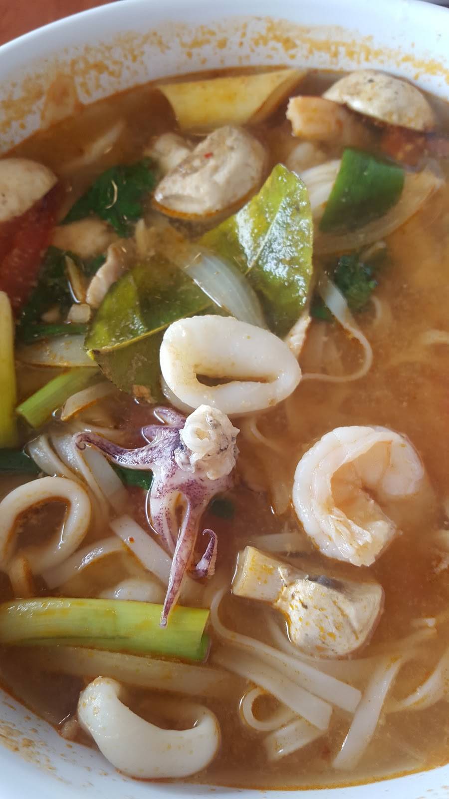 Thai Cafe | restaurant | 614 N Central Ave, Tracy, CA 95376, USA | 2098323800 OR +1 209-832-3800