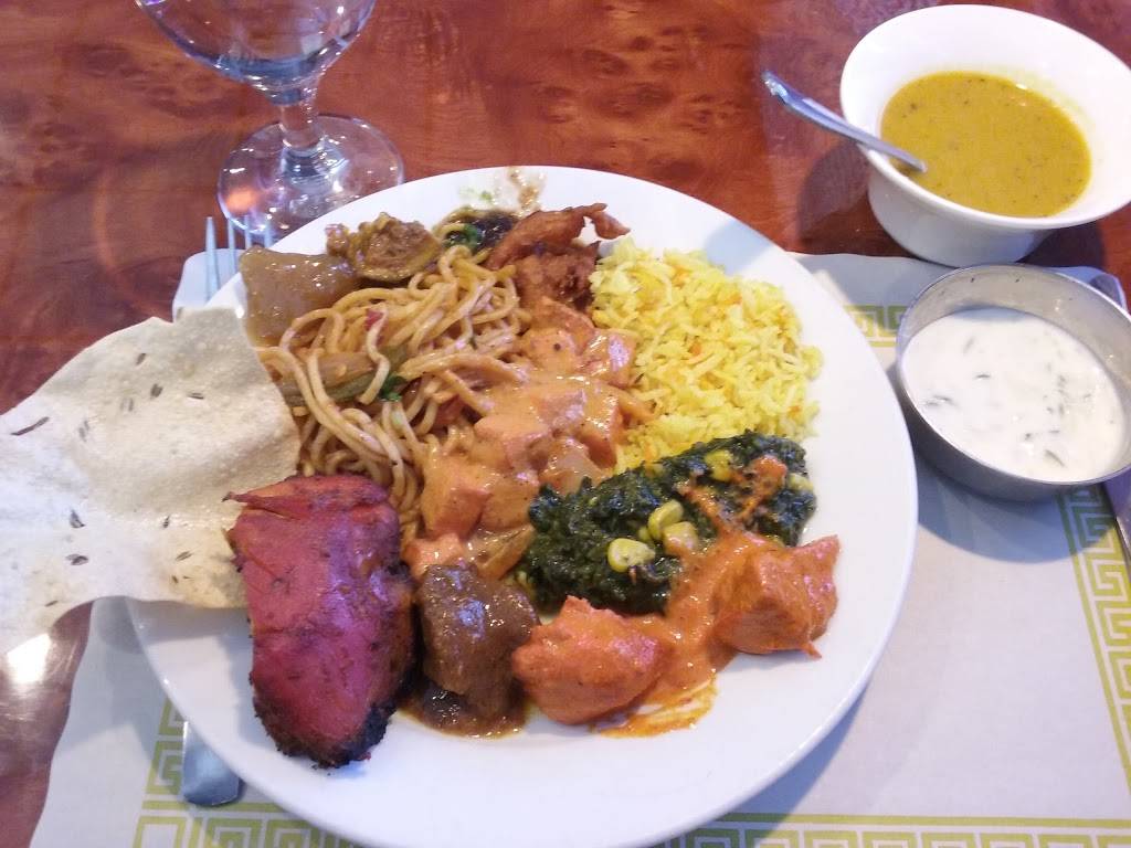 Curry Place | restaurant | 385 Muddy Branch Rd, Gaithersburg, MD 20878, USA | 3013558077 OR +1 301-355-8077