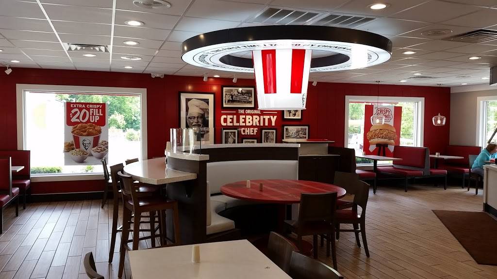 KFC | restaurant | 411 N Dexter St, Ionia, MI 48846, USA | 6165279511 OR +1 616-527-9511