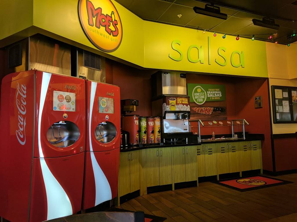 Moes Southwest Grill | restaurant | 2401 E Empire St, Bloomington, IL 61704, USA | 3096626637 OR +1 309-662-6637