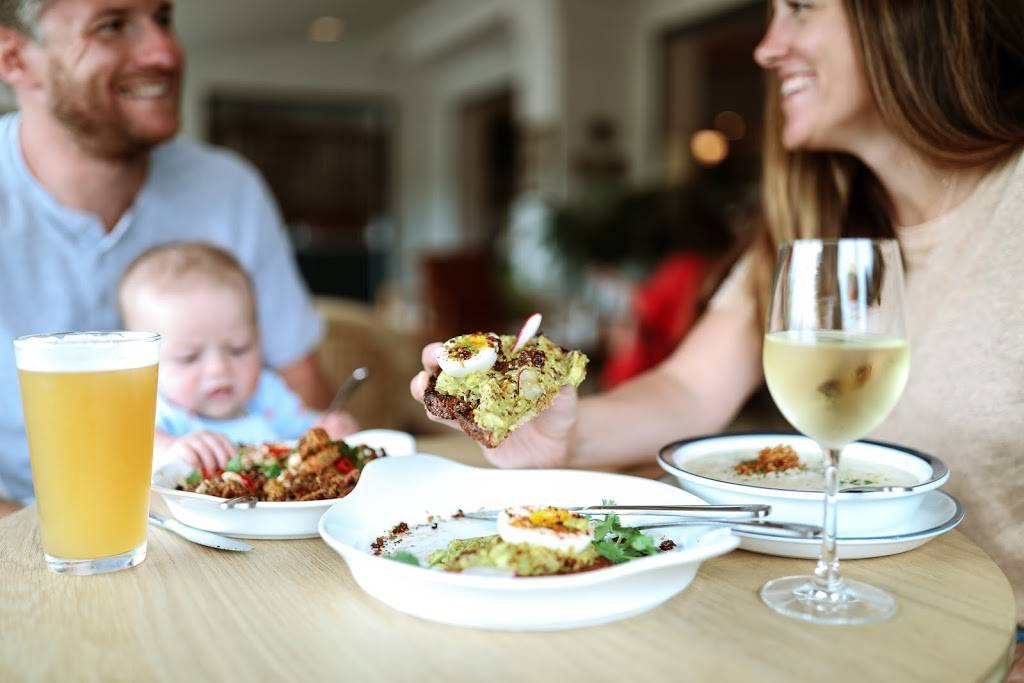 Nomi Park | restaurant | 151 Admiral Kalbfus Rd, Newport, RI 02840, USA | 4018499880 OR +1 401-849-9880