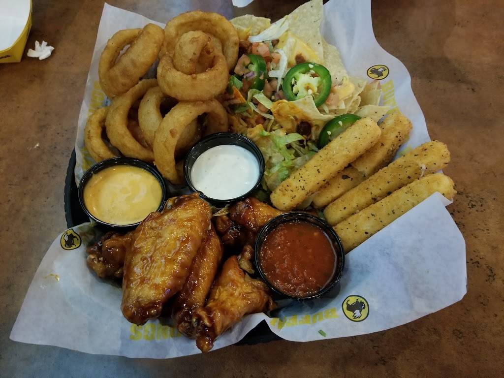 Buffalo Wild Wings | meal takeaway | 3311 SE 14th St, Des Moines, IA 50320, USA | 5152881306 OR +1 515-288-1306