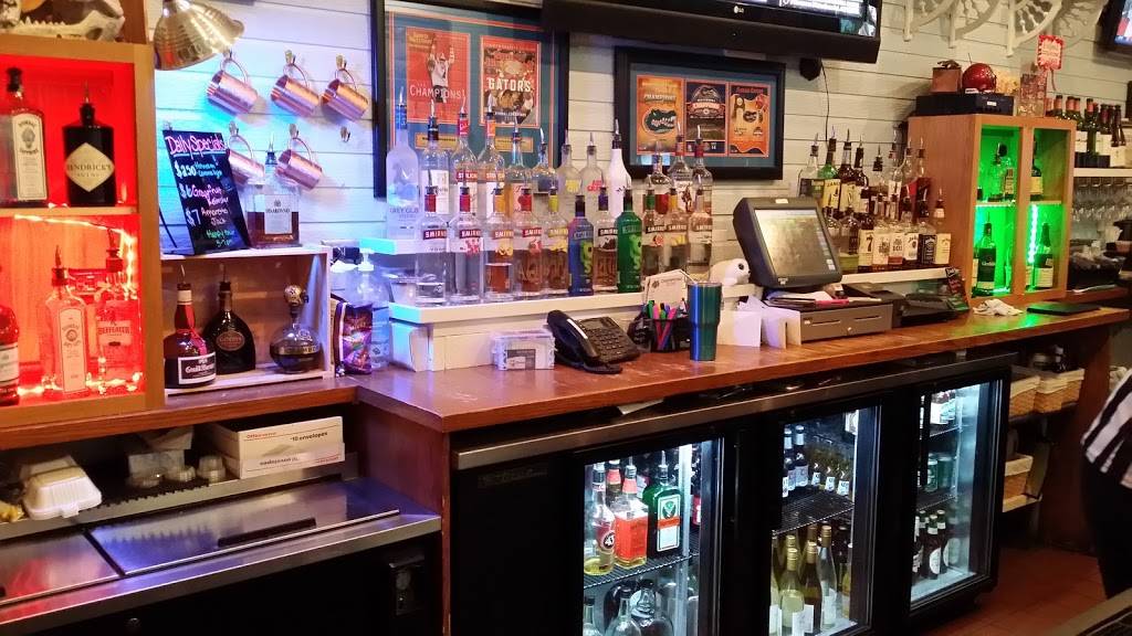 Gators Den Sports Grill | restaurant | 4200 NW 97th Blvd, Gainesville, FL 32606, USA | 3523314875 OR +1 352-331-4875