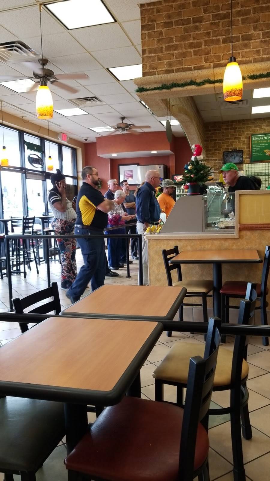 Subway Restaurants | restaurant | 3753 Ulmerton Rd, Clearwater, FL 33762, USA | 7275729388 OR +1 727-572-9388