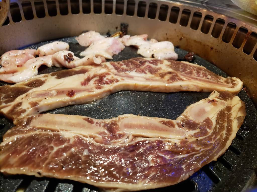 KPot Korean BBQ & Hot Pot | restaurant | 5550 Randolph Rd, Rockville, MD 20852, USA | 2408802155 OR +1 240-880-2155