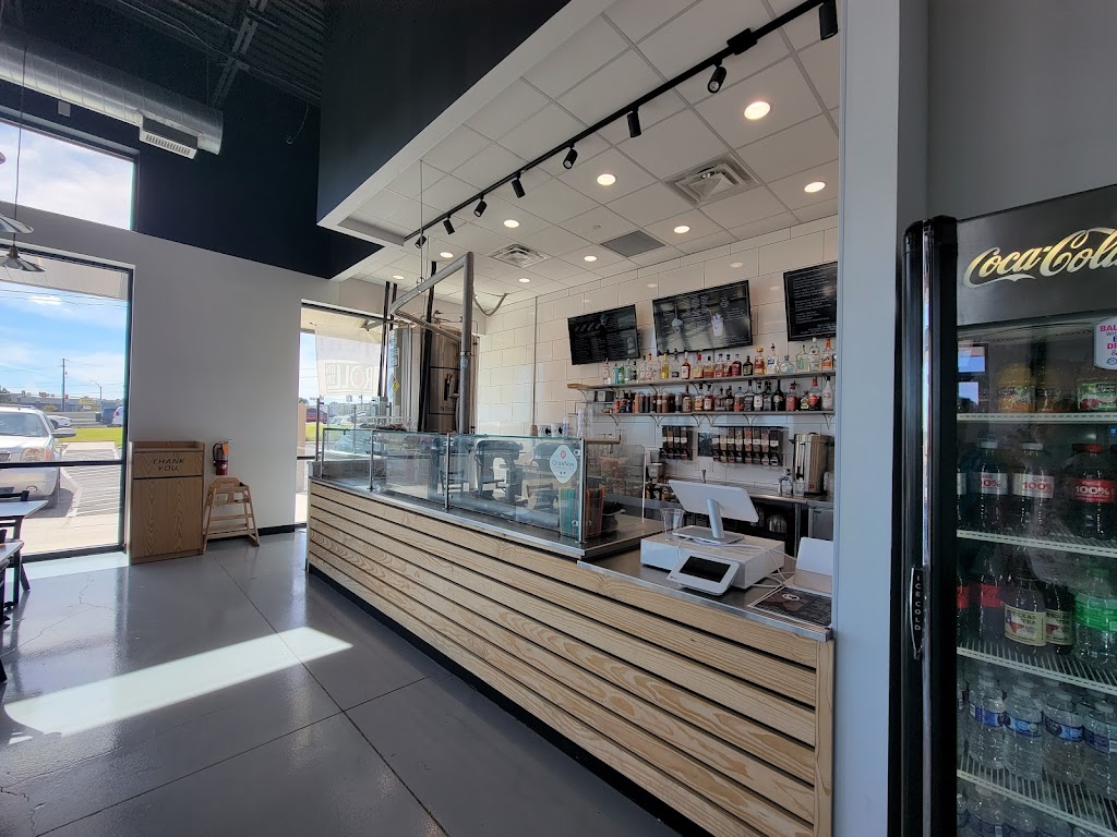 Roll On In - San Antonio, TX | restaurant | 2903 N Loop 1604 E, San Antonio, TX 78259, USA | 2104193793 OR +1 210-419-3793