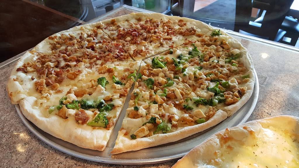 Joes Pizza By The Sea | restaurant | 87-14 Rockaway Beach Blvd, Far Rockaway, NY 11693, USA | 7183180600 OR +1 718-318-0600