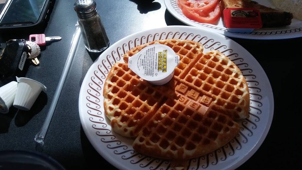 Waffle House | meal takeaway | 4141 S Emerson Ave, Indianapolis, IN 46203, USA | 3177801717 OR +1 317-780-1717