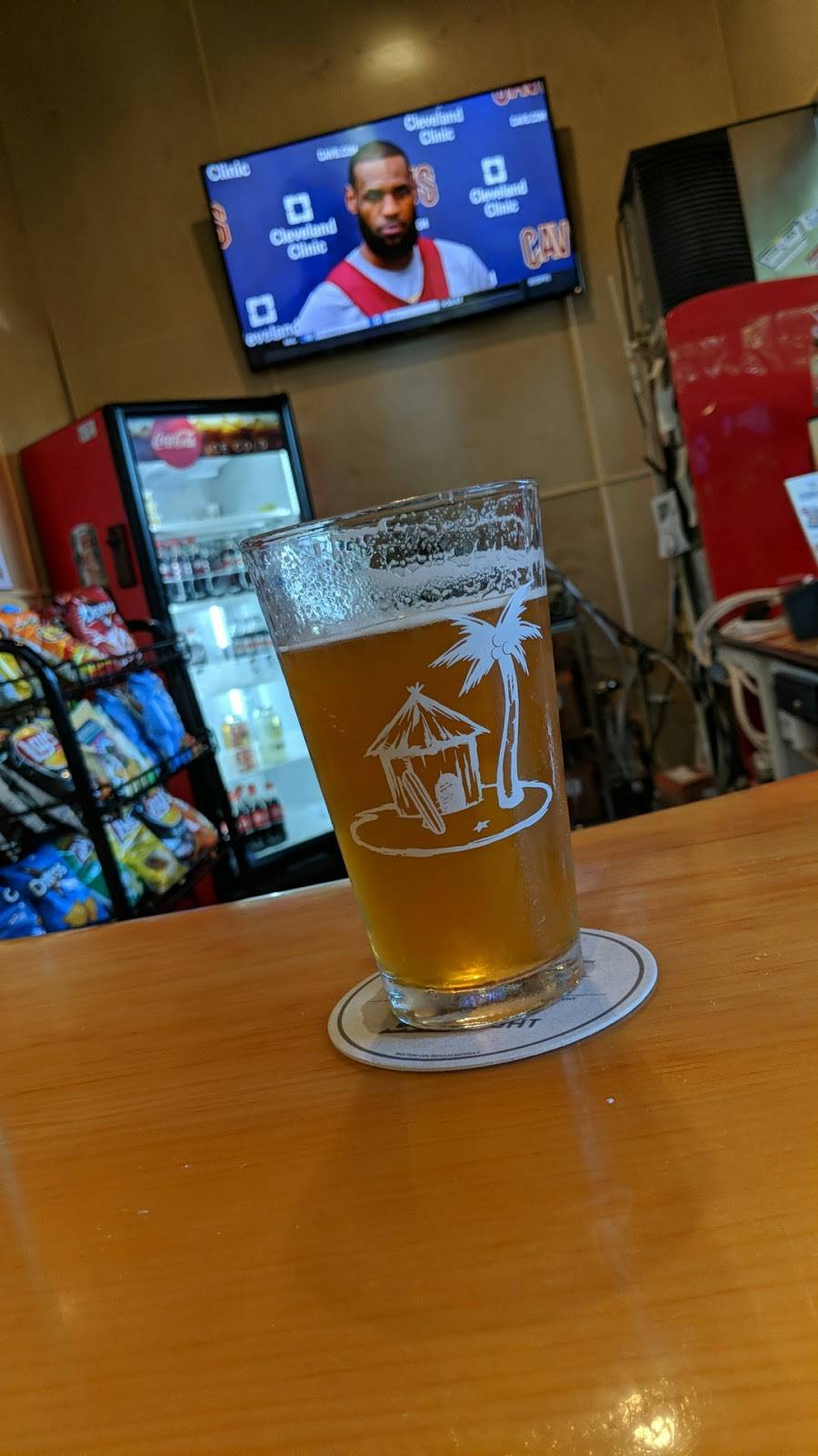 Beach Hut Deli | meal takeaway | 7456 Foothills Blvd, Roseville, CA 95747, USA | 9167841001 OR +1 916-784-1001