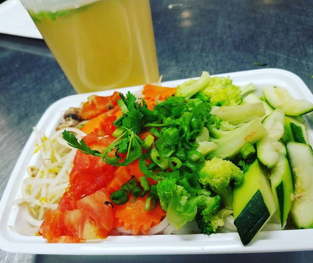 Ban Thai Sushi | restaurant | 173 Ashton Plaza St, Millbrook, AL 36054, USA | 3342851750 OR +1 334-285-1750