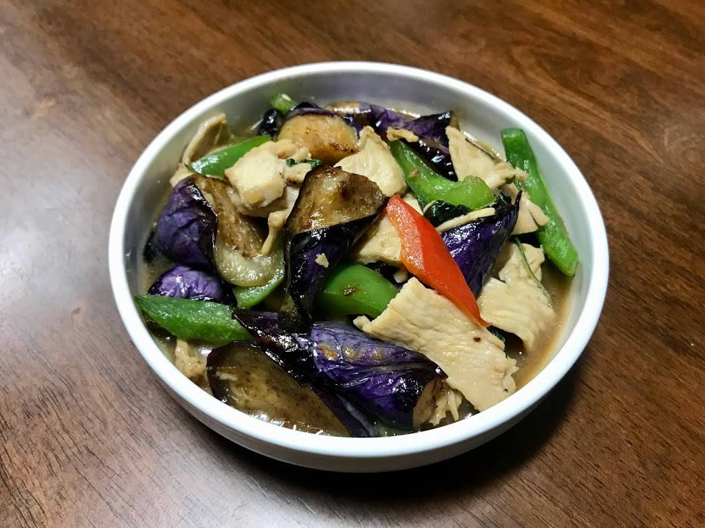 Siam Cafe Thai Food | restaurant | 16045 Sherman Way #D, Van Nuys, CA 91406, USA | 8189946383 OR +1 818-994-6383