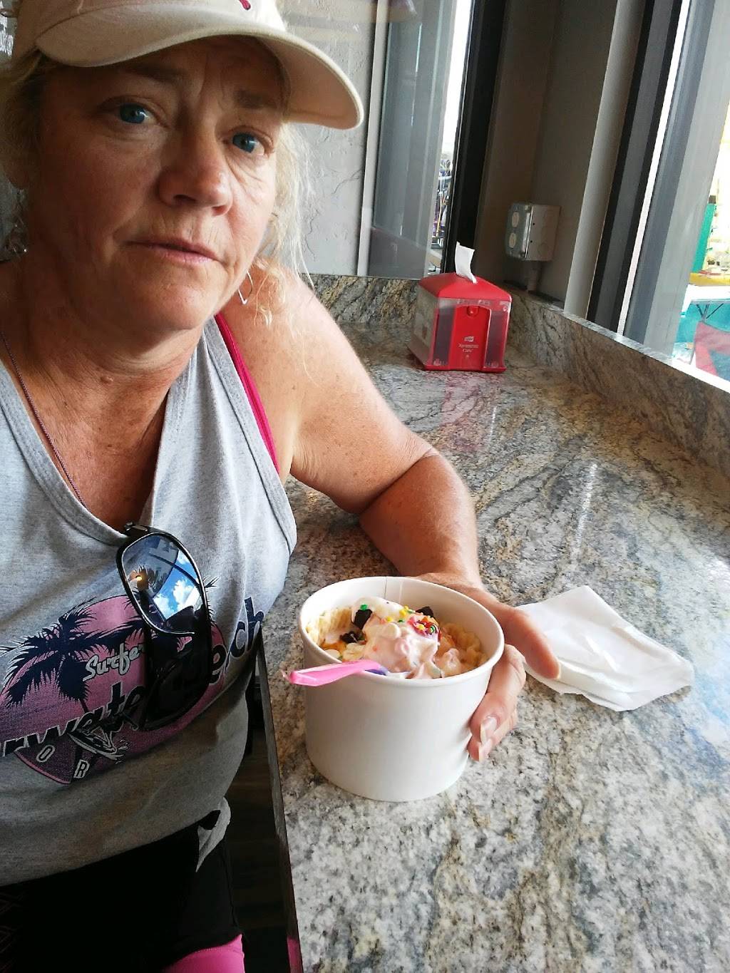 Smoothie King | restaurant | 2205 E Oakland Ave #3a, Bloomington, IL 61701, USA | 3096620865 OR +1 309-662-0865