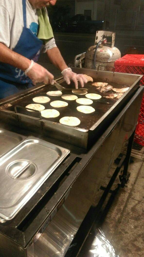 Midnight Express Tacos | meal delivery | 2017 Hancock St, Los Angeles, CA 90031, USA | 3236802346 OR +1 323-680-2346