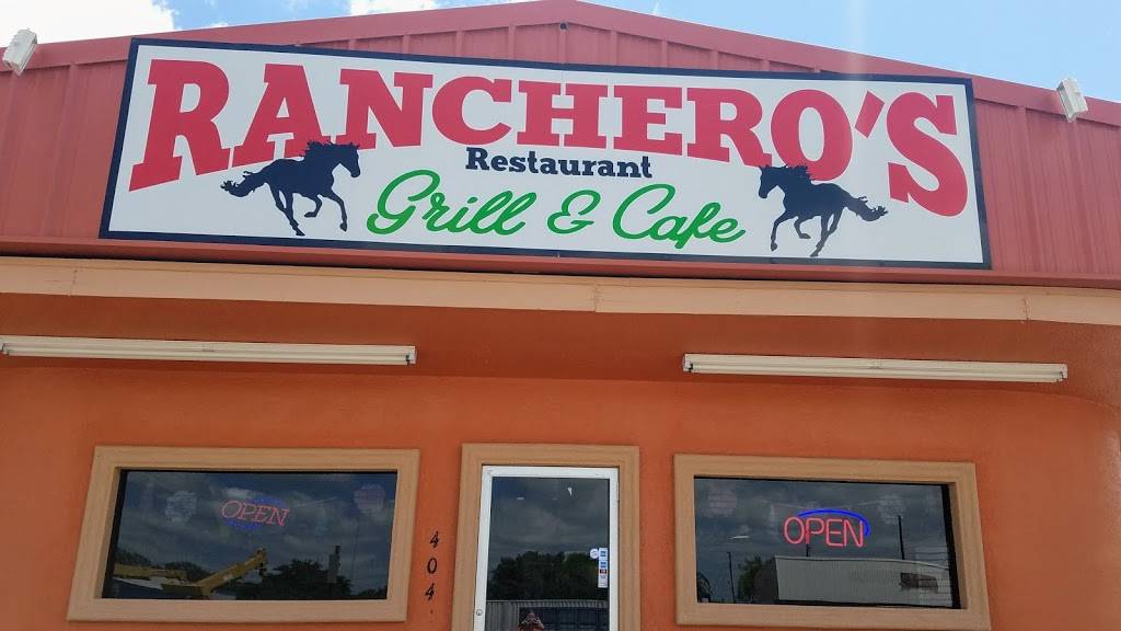 Ranchero s | restaurant | 404 N Vineyard Ave, Sinton, TX 78387, USA | 3615873177 OR +1 361-587-3177