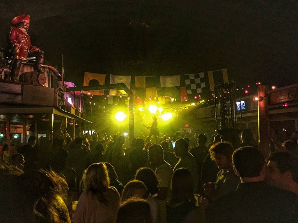 The Boathouse Bar and Grill | restaurant | 218 Hartford Ave, Put-In-Bay, OH 43456, USA | 4192855665 OR +1 419-285-5665