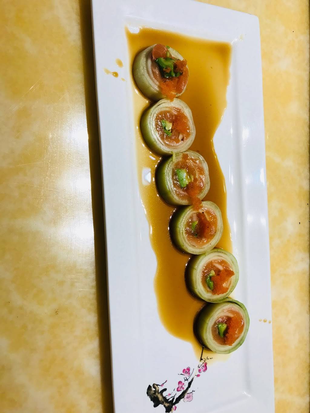 Rakusakura | restaurant | 148 Main St, East Greenwich, RI 02818, USA | 4018850777 OR +1 401-885-0777