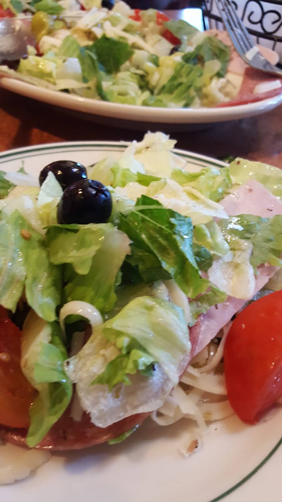 Riccardis Restaurant | meal takeaway | 38 Sconticut Neck Rd, Fairhaven, MA 02719, USA | 5089964100 OR +1 508-996-4100