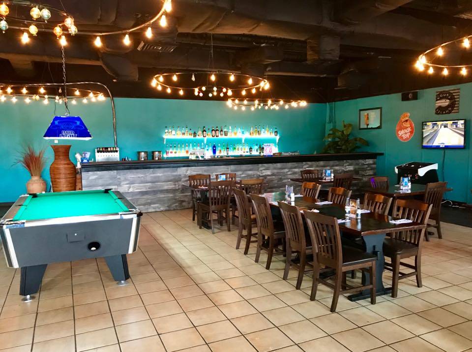 Jackpots Grill & Bar | restaurant | 1999 Starkey Rd, Largo, FL 33771, USA | 7274599106 OR +1 727-459-9106