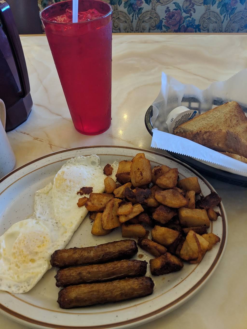 Palmetto House of Pancakes | restaurant | 2009 Hwy 17 S, North Myrtle Beach, SC 29582, USA | 8432722333 OR +1 843-272-2333