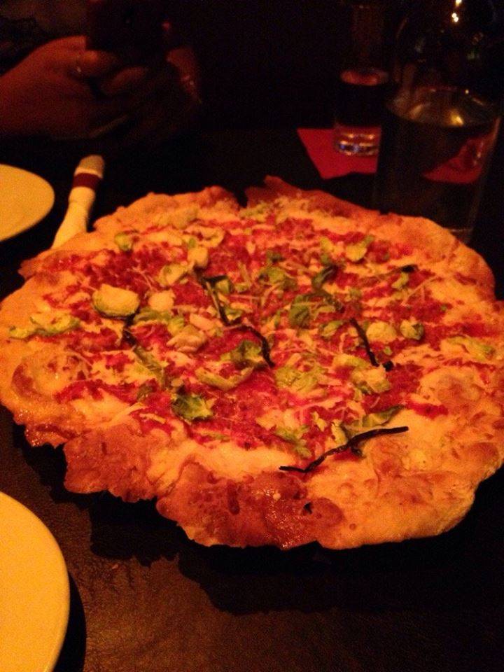 Riverside | restaurant | 10057 W Riverside Dr, Toluca Lake, CA 91602, USA | 8182773884 OR +1 818-277-3884