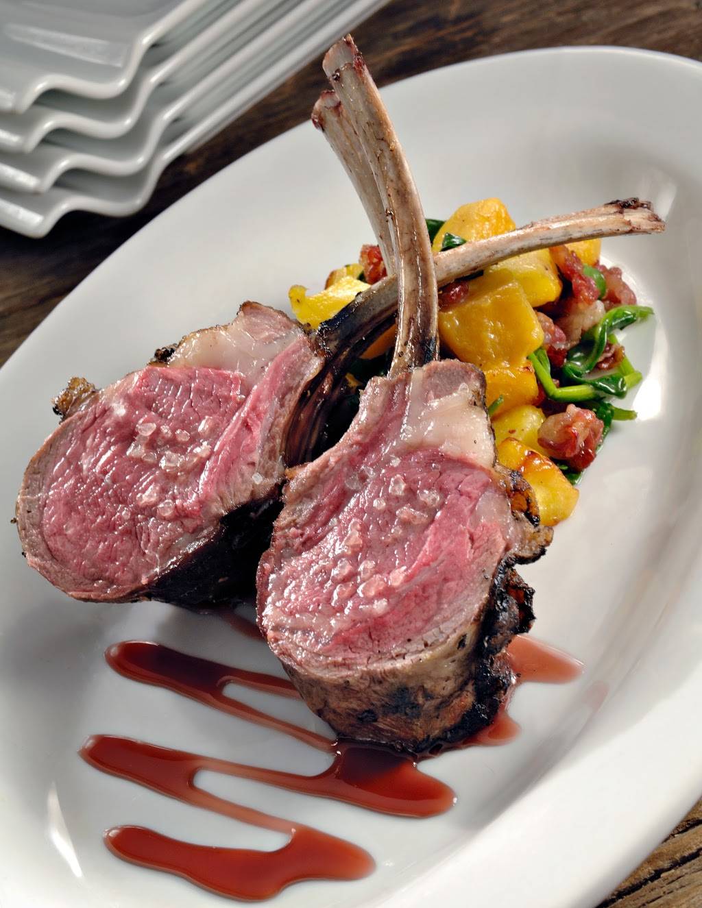 Litchfields | restaurant | 300 N Wigwam Boulevard, Litchfield Park, AZ 85340, USA | 6239353811 OR +1 623-935-3811